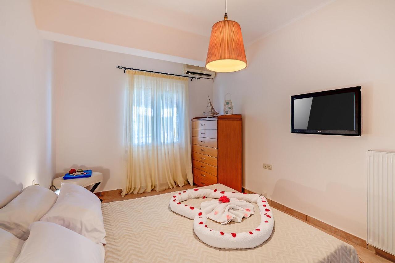 Villa Vamagia Plaka  Esterno foto